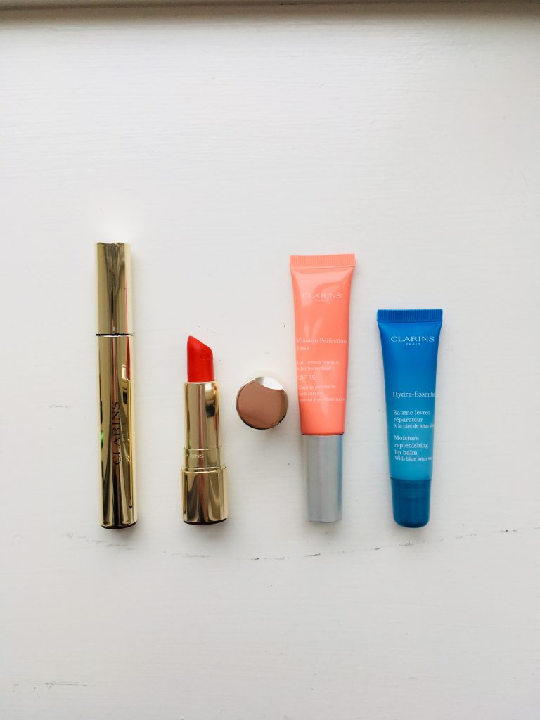 clarins mascara supra volume joli rouge velvet mission perfection baume lèvres réparateur test avis